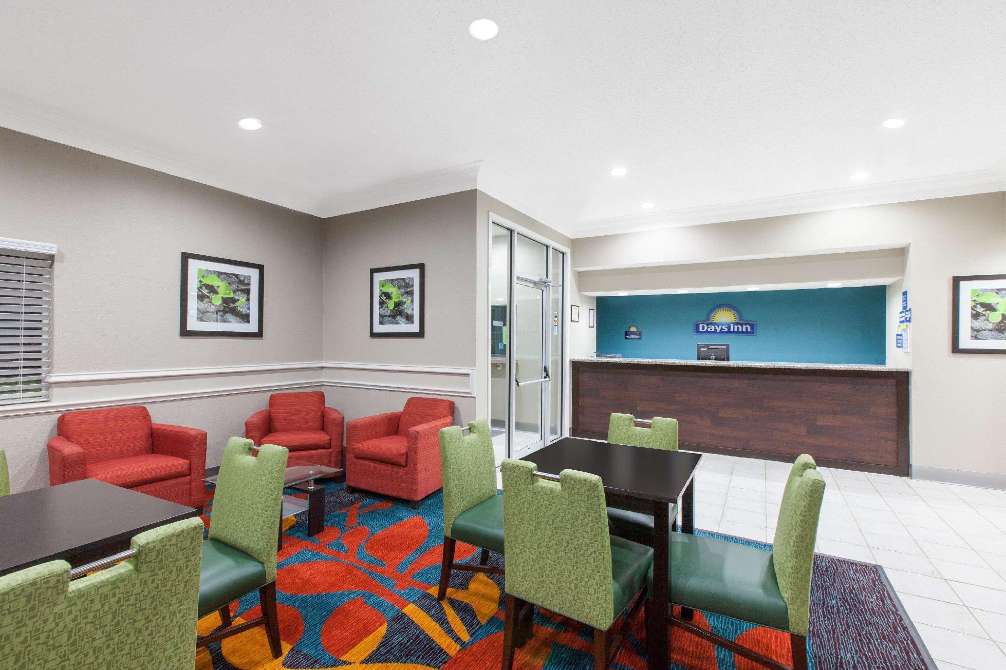 Days Inn By Wyndham Ennis Kültér fotó